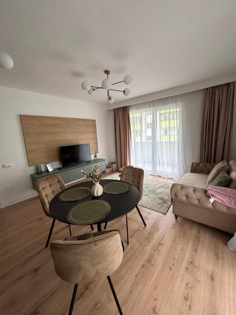 Apartament Eroilor Residence Apartment in Cluj County
