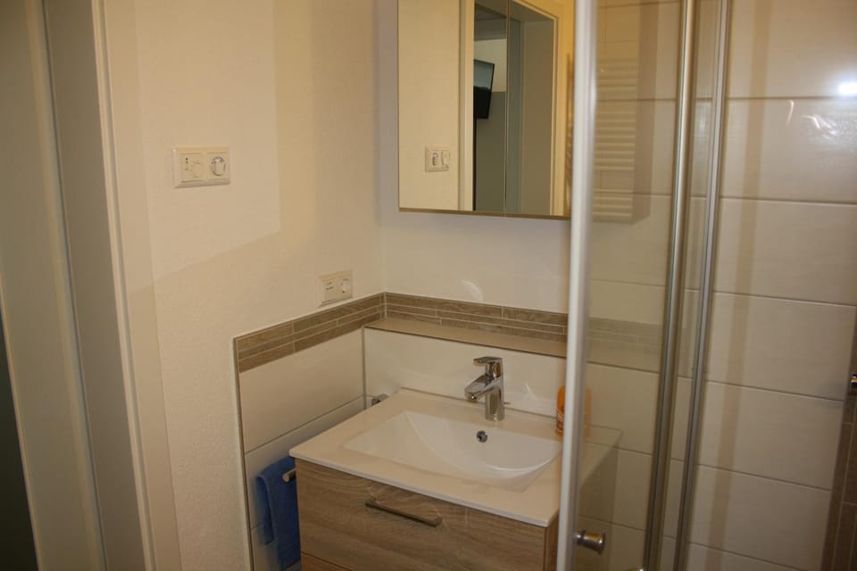 Ferienwohnung am Fuße der Burg Hohenzollern EG Apartment in Baden-Württemberg