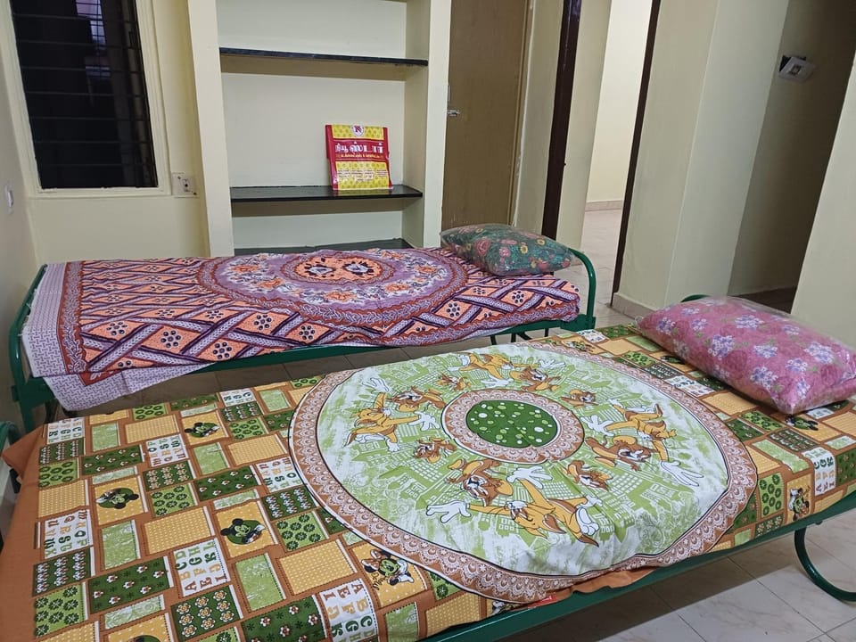 New Sri Balaji Gents Hostel Men's PG Hostel in Chennai