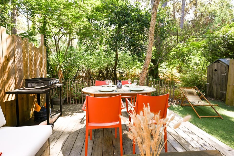 Patio, BBQ facilities