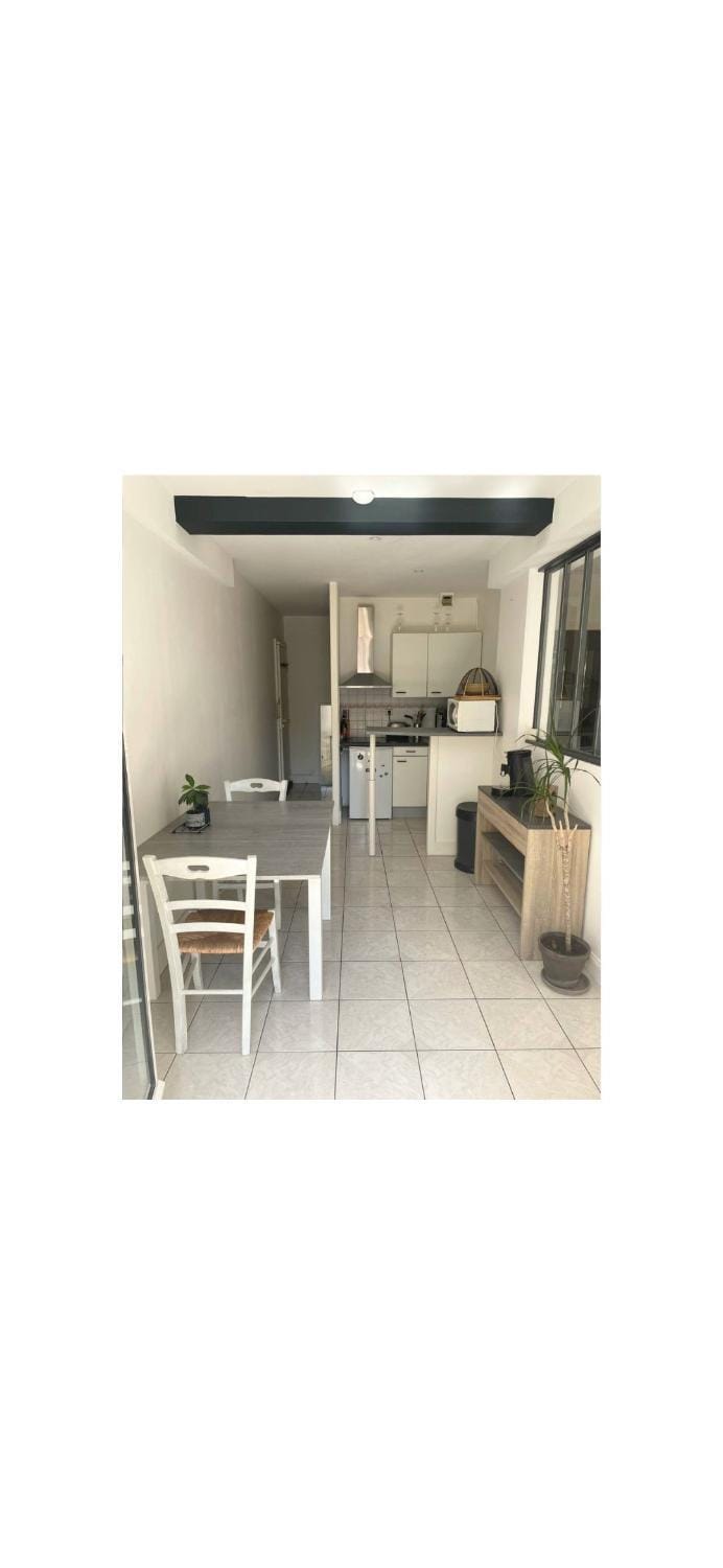 Charmant studio avec jardin Apartment in La Rochelle