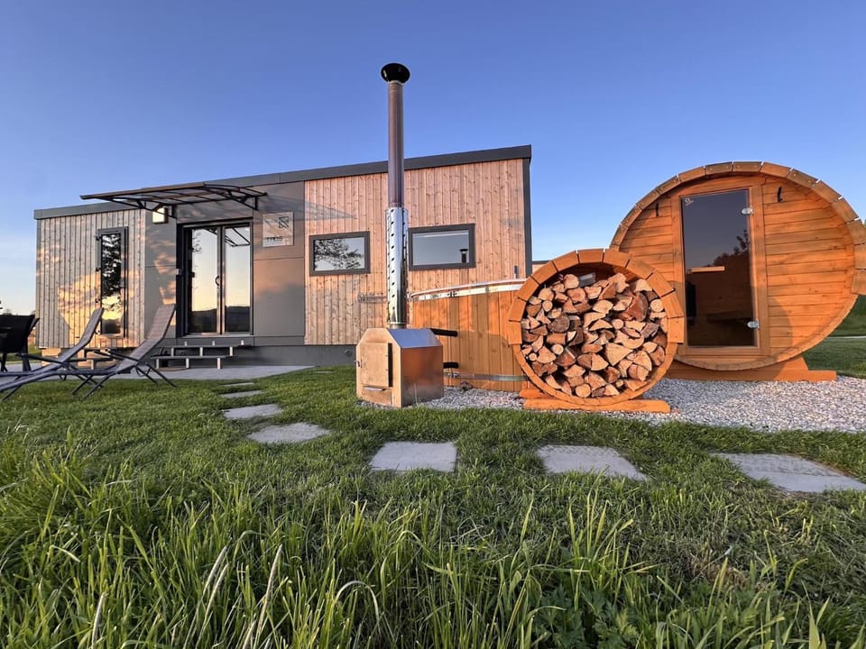 Property building, Summer