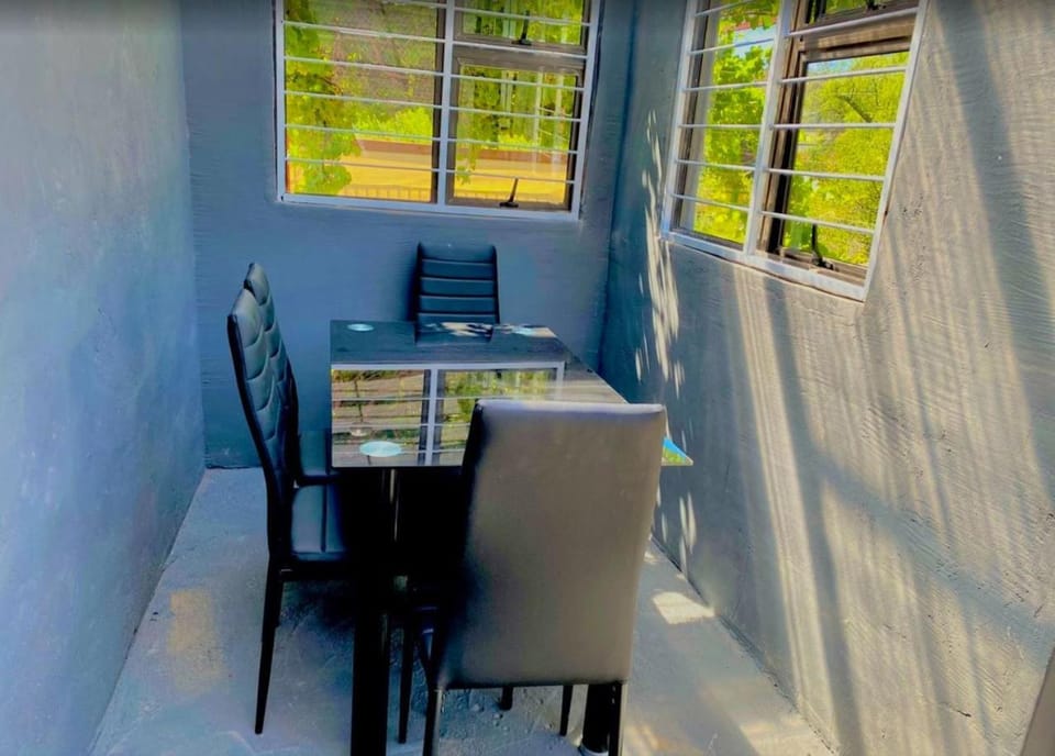Balcony/Terrace, Dining area