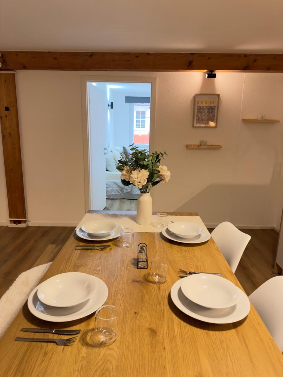 Living room, Dining area