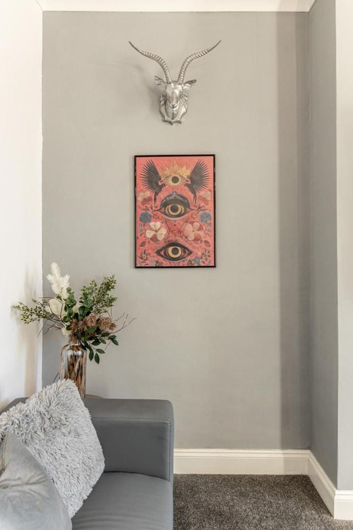 Living room, Decorative detail