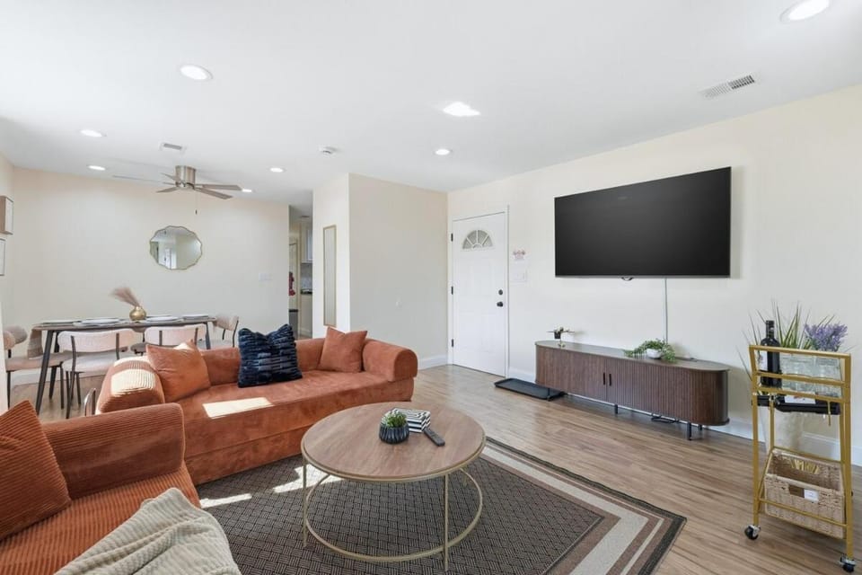 4BR 2Bath Parking 13 Guests Times Sq MetLifeFIFA Apartment in North Bergen