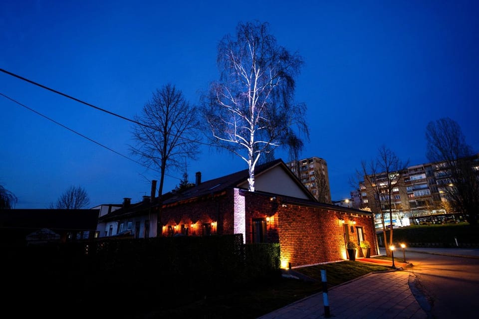 Property building, Night
