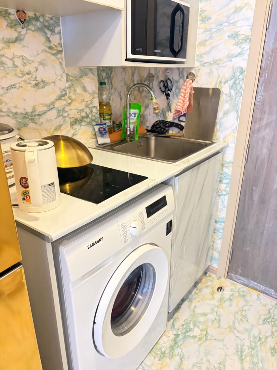Vay Pothisan I Apartment in Pattaya City