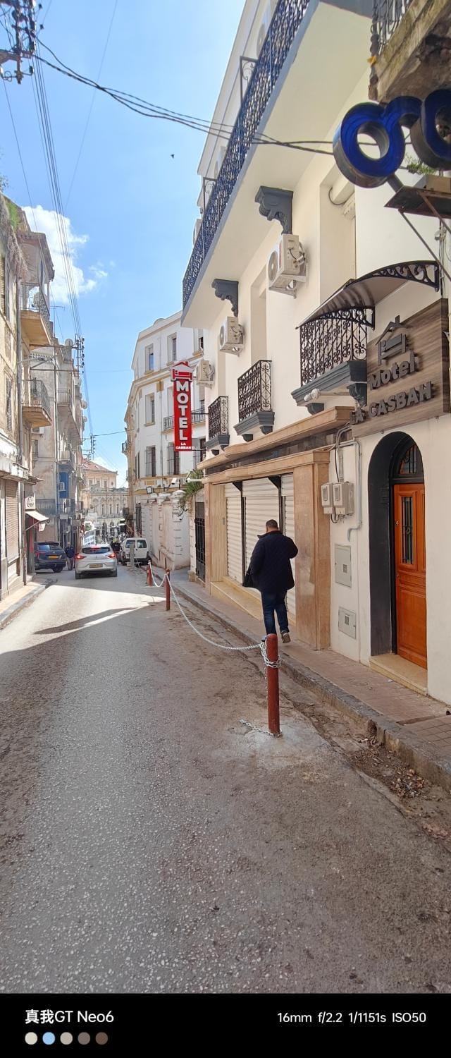 Property building, Day, People, Neighbourhood, City view, Street view
