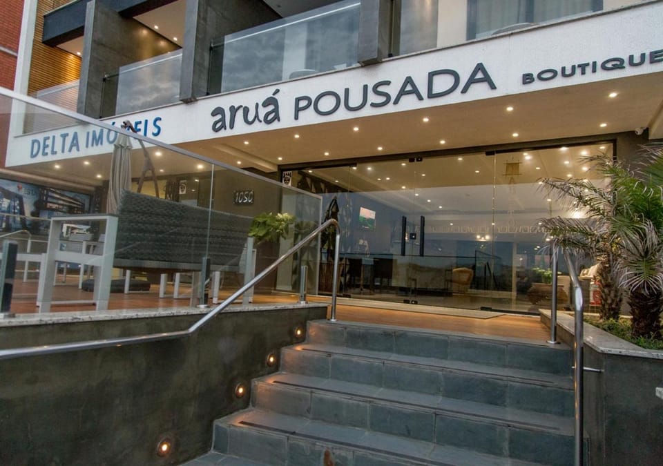 Facade/entrance, Garden, Area and facilities