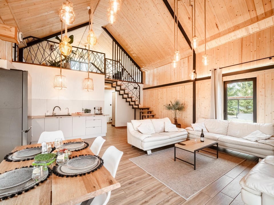Kitchen or kitchenette, Seating area, Floor plan, Dining area