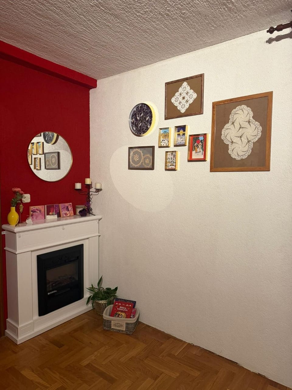 Living room, fireplace