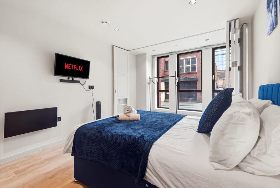 2-Bed Apartment Jewellery Quarter - Rooftop Garden Apartment in Birmingham