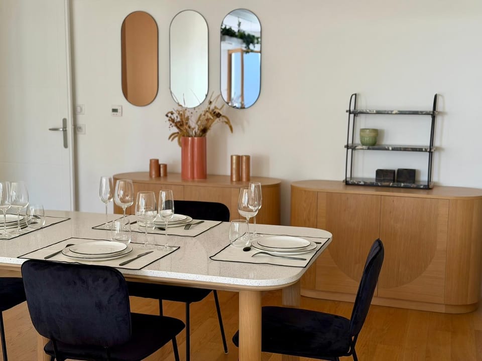 Appart Rénové avec Terrasse - Bail mobilité Apartment in Nantes