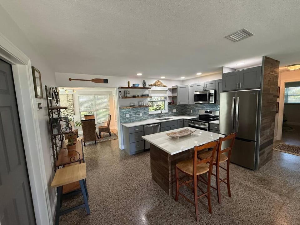 1008 Gardens House in Vero Beach