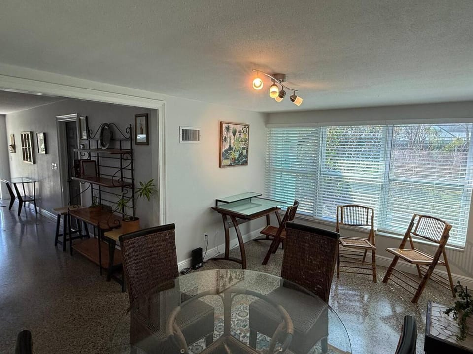 1008 Gardens House in Vero Beach