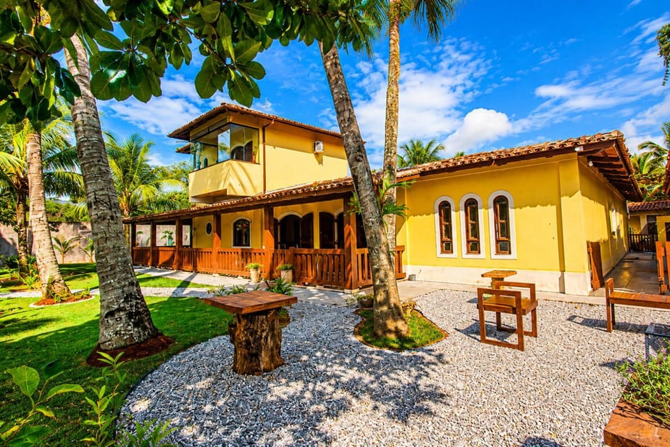 Property building, Day, Garden, Seating area, Garden view