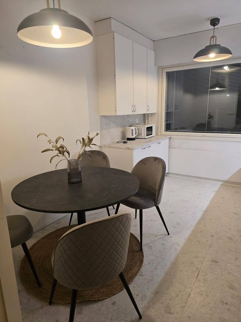 Rauhallinen ja viihtyisä asunto 4 erillisänkyä Apartment in Uusimaa