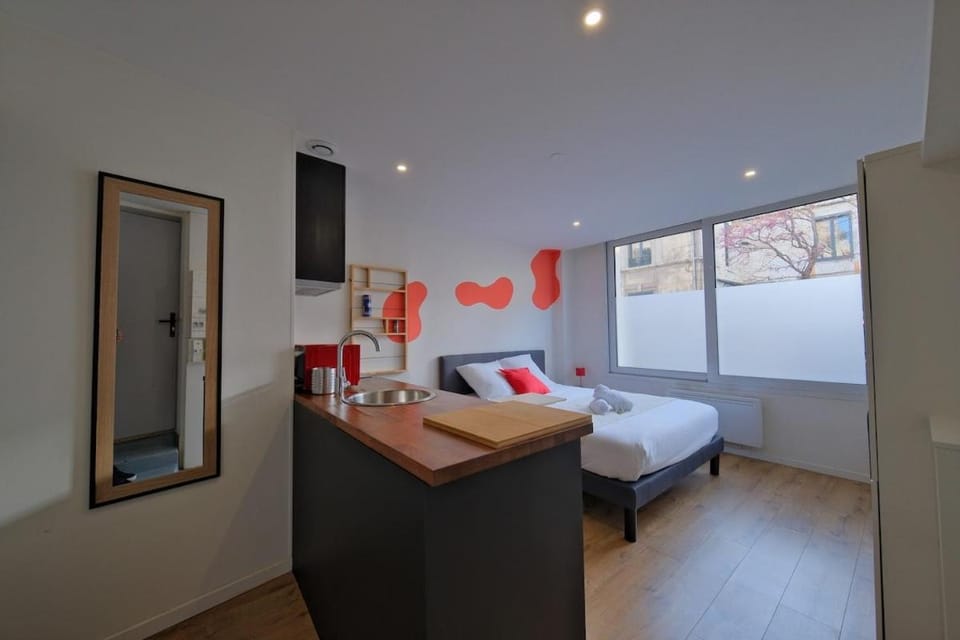 Joan of Arc Studio, Downtown Apartment in Reims
