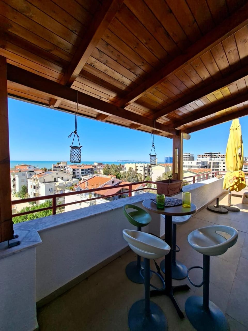 View (from property/room), Balcony/Terrace, Seating area