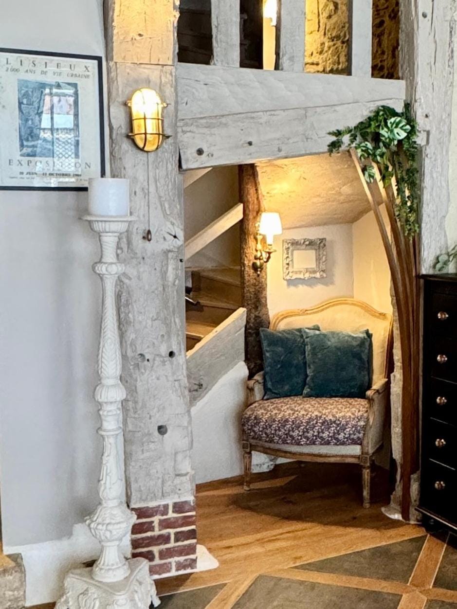 Le 16 authentique au cœur de la ville Bed and Breakfast in Lisieux