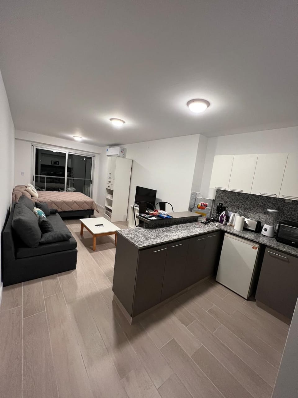 Studio con amenities zona Hospital Italiamo 42 Apartment in Buenos Aires