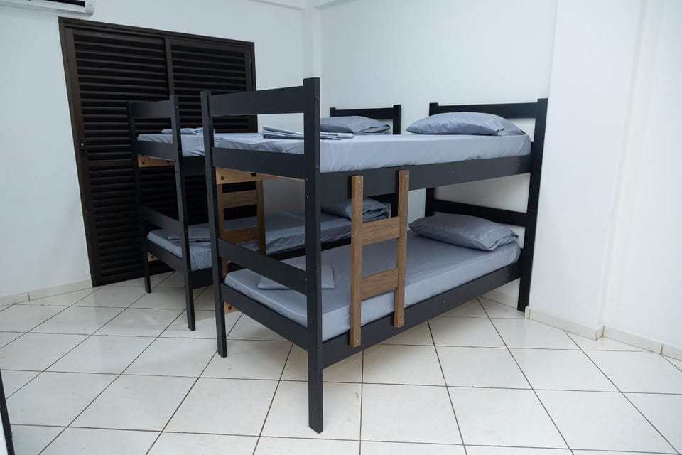 Photo of the whole room, Bedroom, bunk bed
