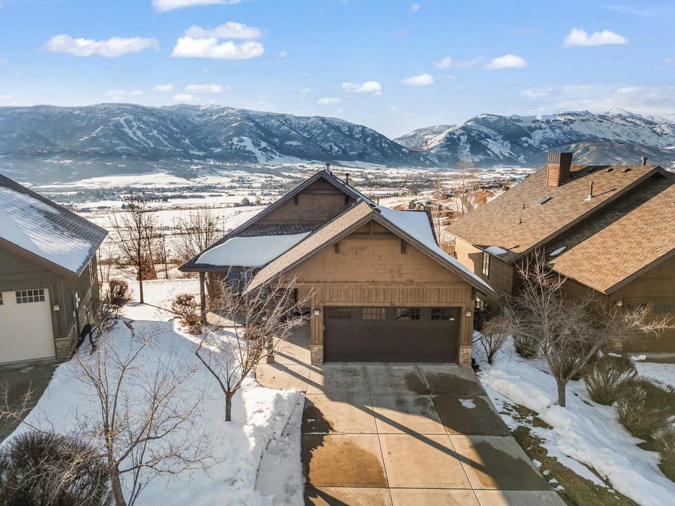 Eden Mountain Retreat House with HOA Pool Hot Tub Stunning Views House in Eden