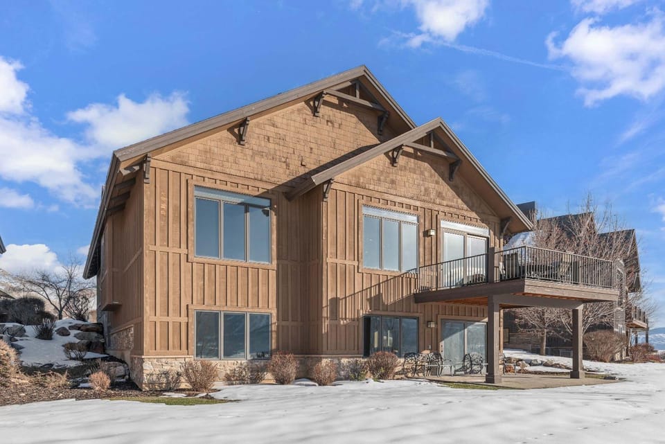 Eden Mountain Retreat House with HOA Pool Hot Tub Stunning Views House in Eden