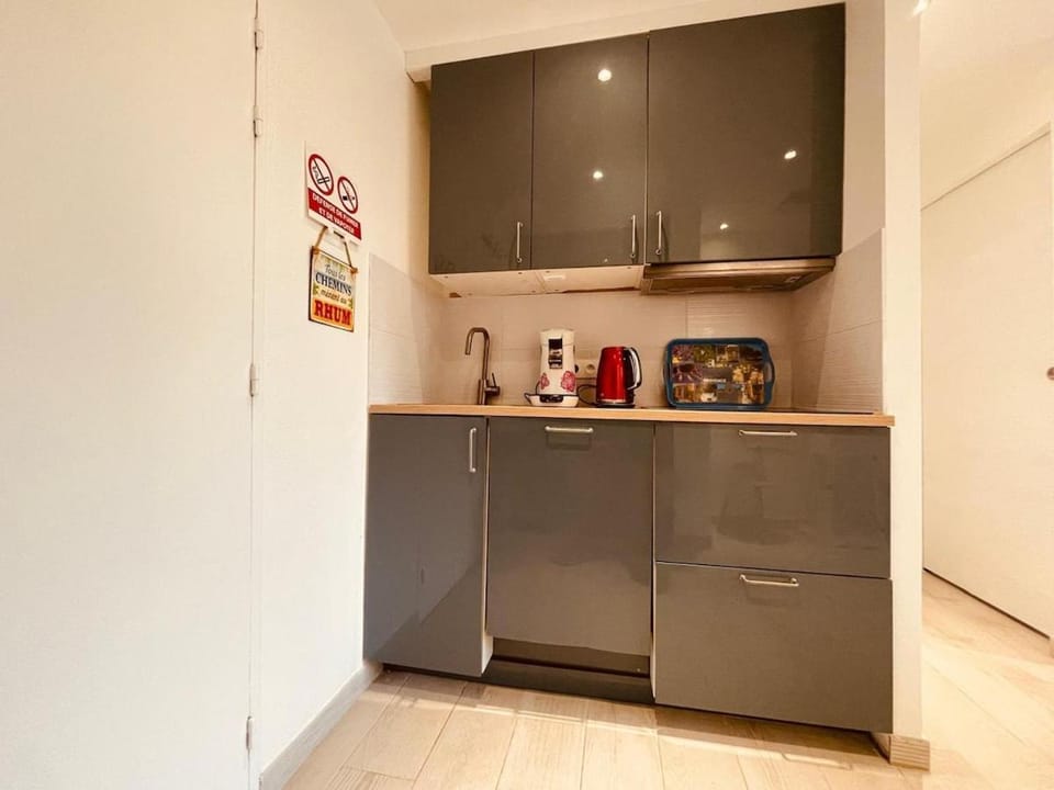 Large 2 rooms - garden, pool & tennis Apartment in Saint-Raphael