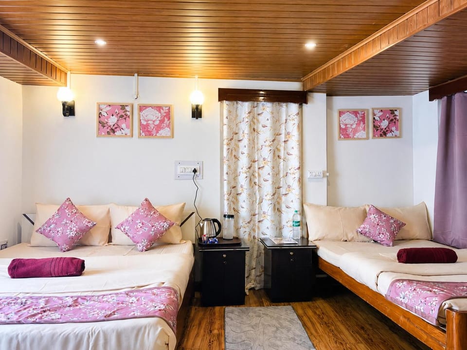 Bed, Bedroom