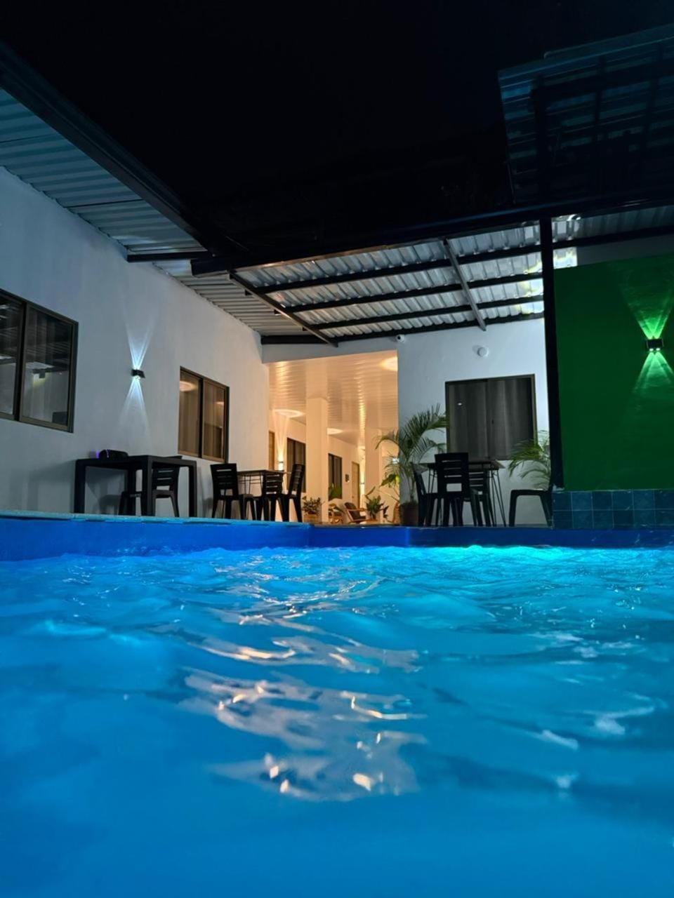 Swimming pool