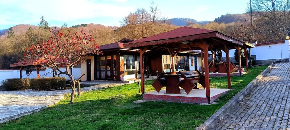 Къща за гости Свети Георги Bed and Breakfast in Bulgaria