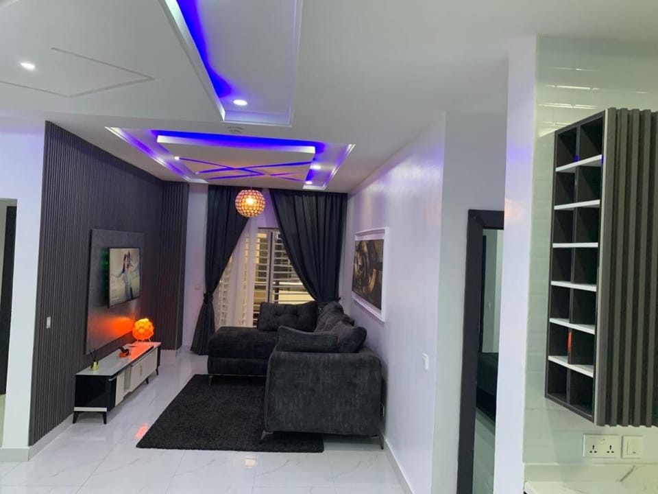 Luxury furnished 2bed Apartment in Lagos, Nigeria