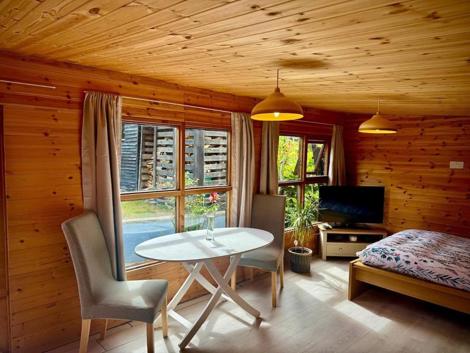 Glebe Summer House Apartment in West Dorset District