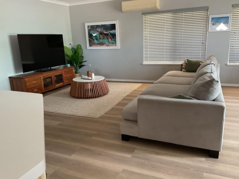 King Mackerel, 4 Shearwater Drive House in Jurien Bay