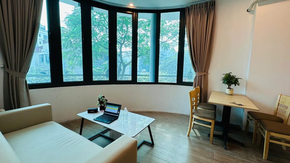 LightHome Apartment in Hanoi