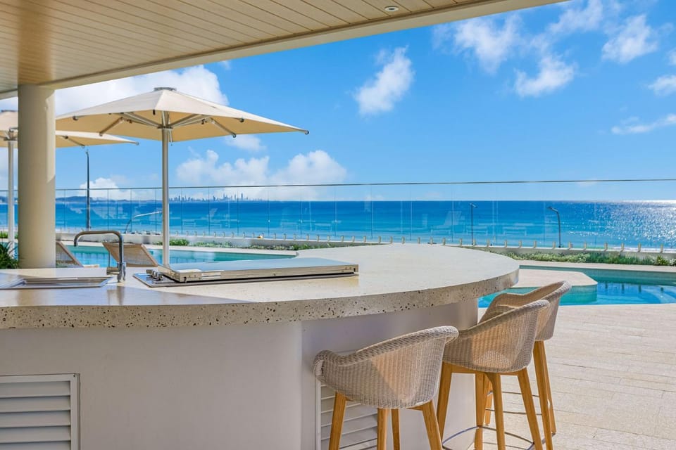 Miles at Kirra Point 604 Apartment in Tweed Heads