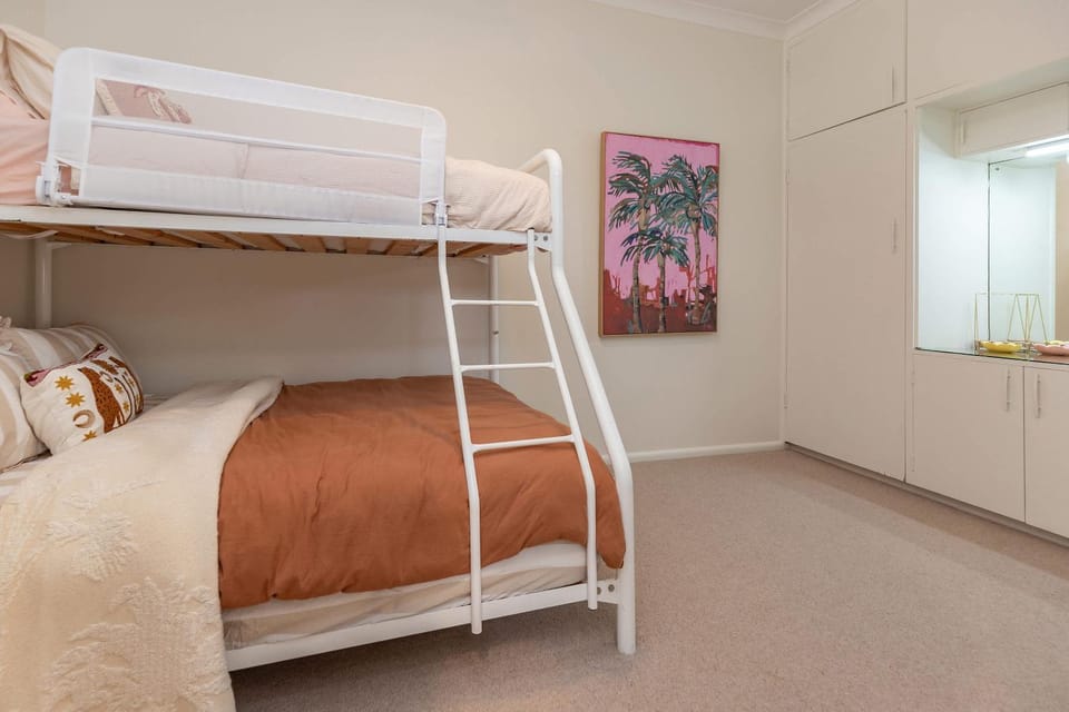 Bed, Photo of the whole room, Bedroom, bunk bed, wardrobe