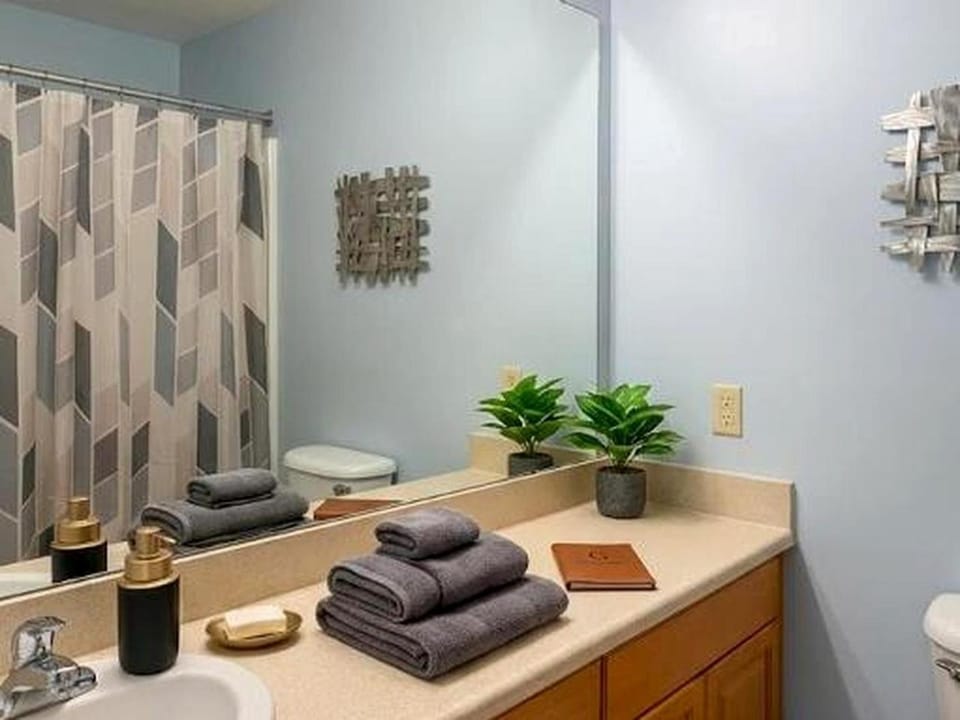 Bathroom, Bath