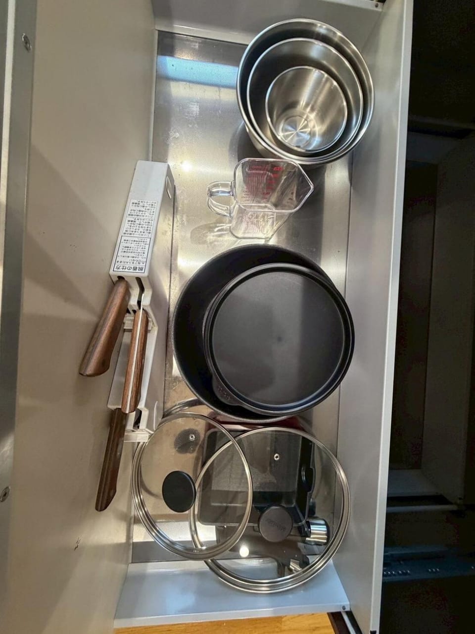 Kitchen or kitchenette, kitchen