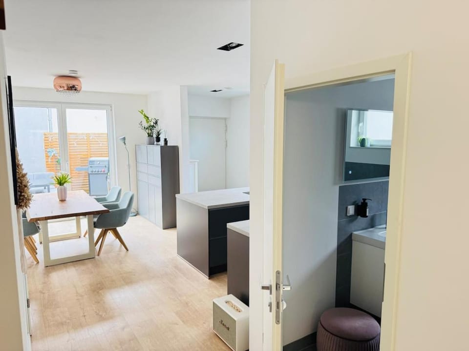Neubau Wohnung mit Hauscharakter in Worms Weinsheim Apartment in Worms
