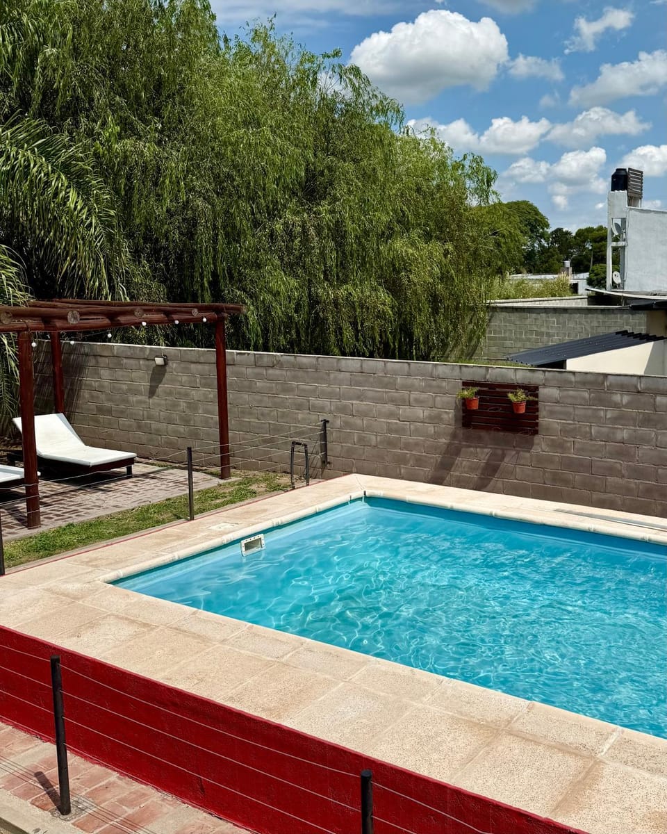 Swimming pool, sunbed