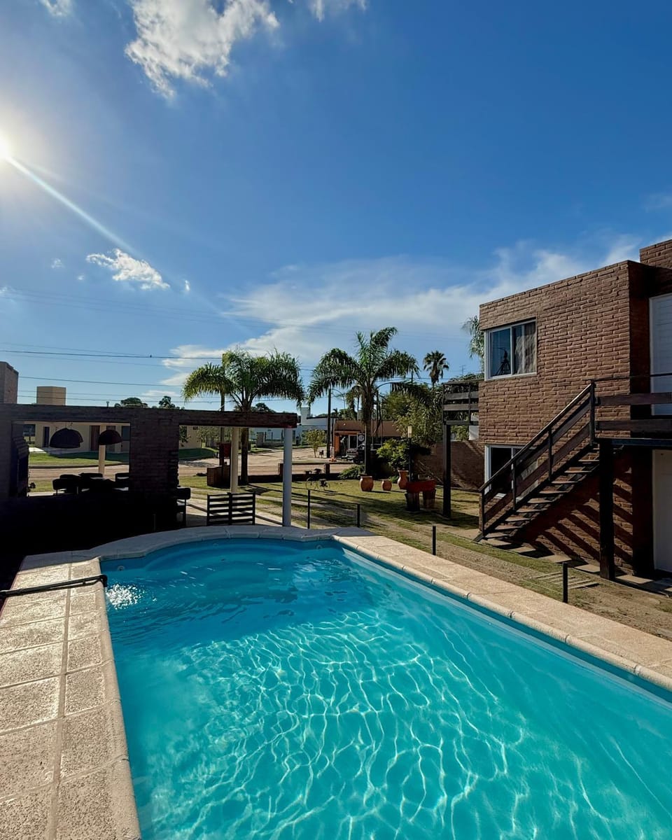 Property building, Swimming pool, Swimming pool