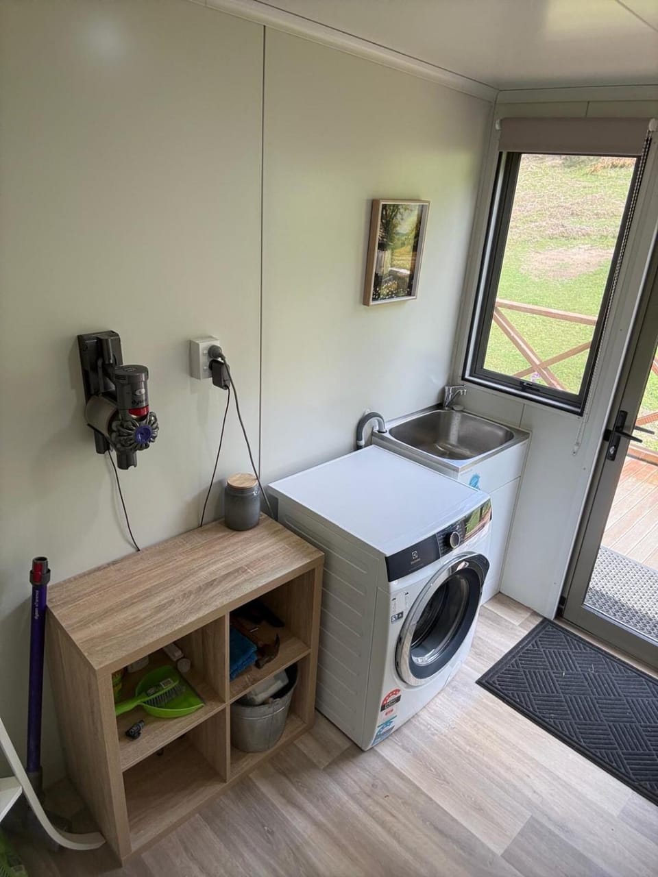 Alpaca Farm Retreat - Peaceful Rural Escape House in Lower Hutt