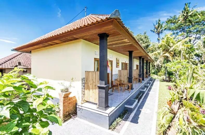 Sari Uma Guest House Bed and Breakfast in Ubud