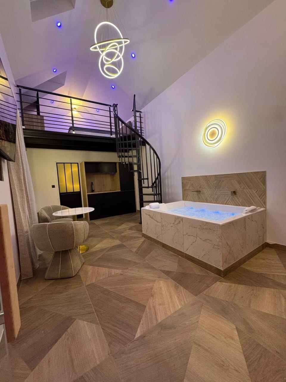 Hot Tub