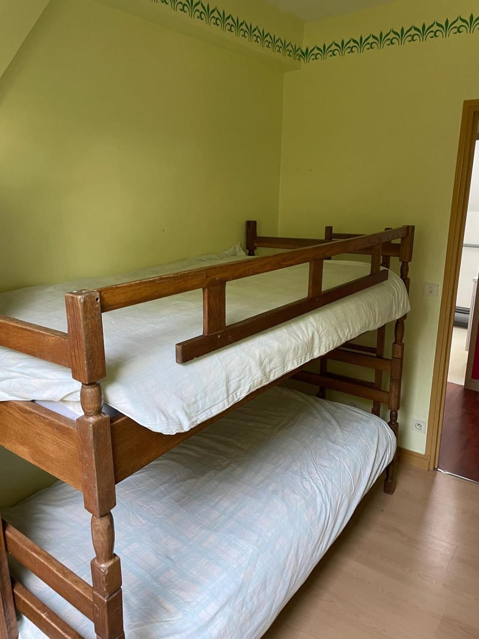 bunk bed