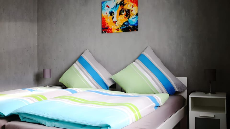 Living room, Bedroom