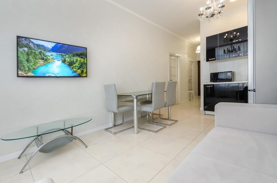 TV and multimedia, Living room, pet friendly